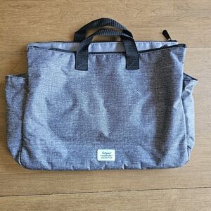 Thirty One Signatture Collection Gray Toiletry Tote